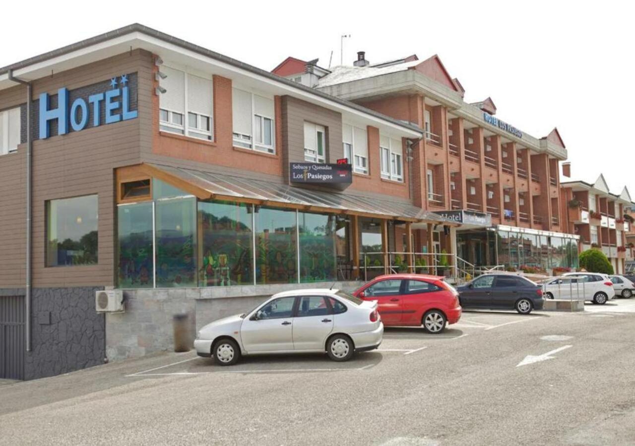 Hotel Los Pasiegos Hoznayo Eksteriør bilde